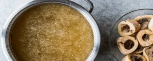 A Beginner’s Guide to Bone Broth & Its Benefits