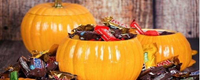 The Best & Worst Halloween Candy to Satisfy Your Sweet Tooth